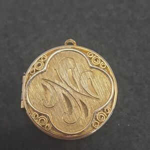 Vintage Gold Plated Photo Locket Pendant